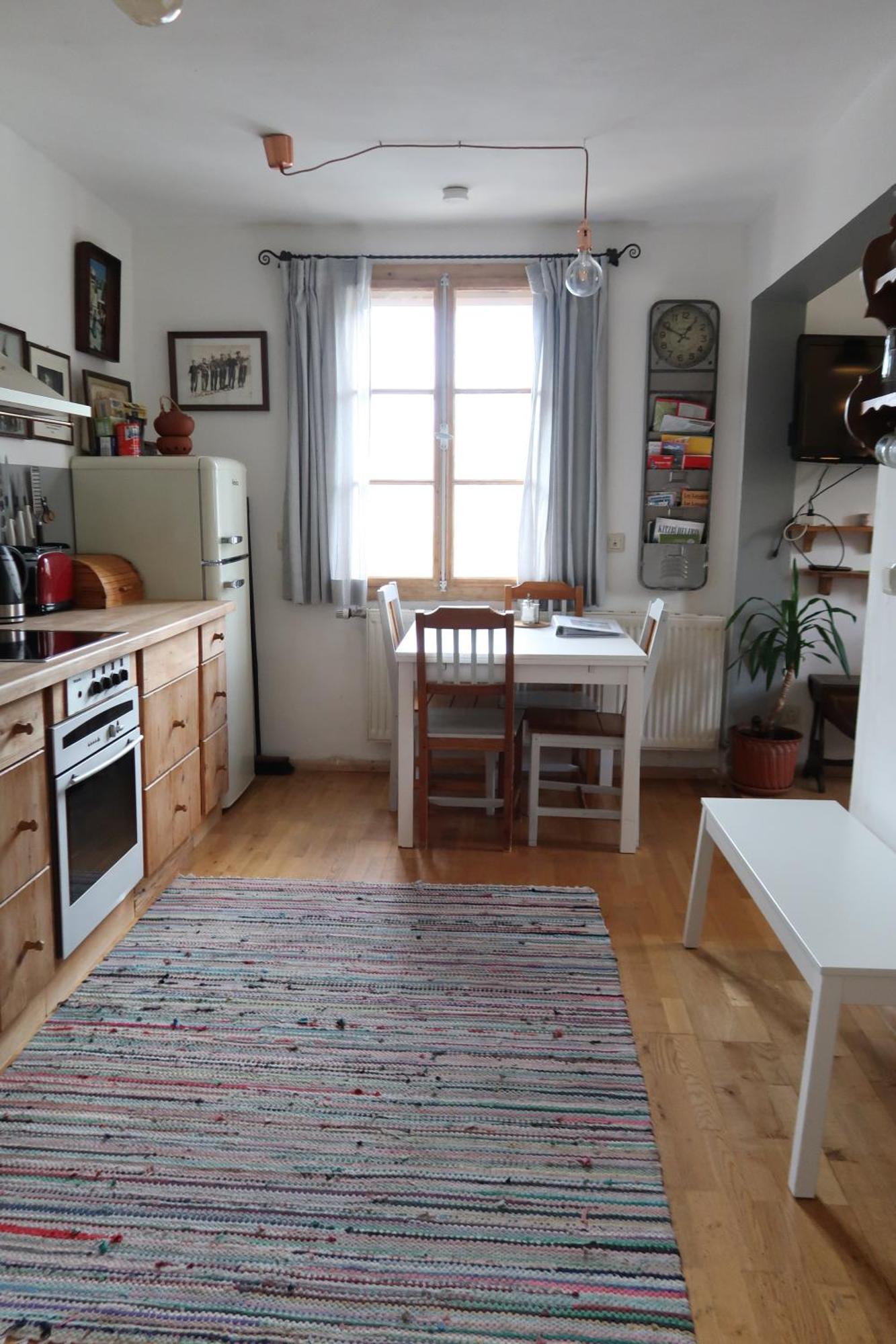 Retro Apartment